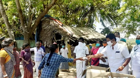 எம்.எல்.ஏ சாக்கோட்டை அன்பழகன்