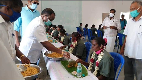 அசைவ விருந்தளித்த தி.மு.கவினர்