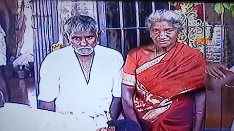 தாய், தந்தை