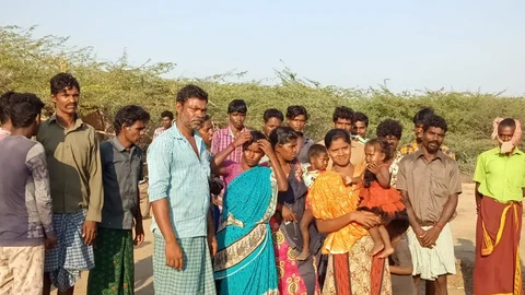 இருளர் மக்கள்