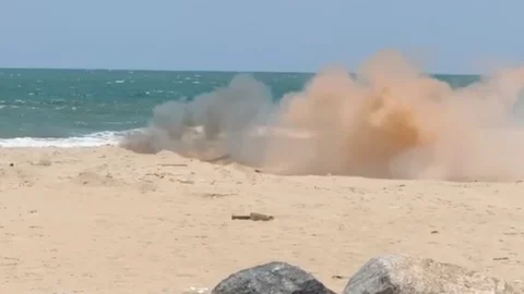 வெடிகுண்டு
