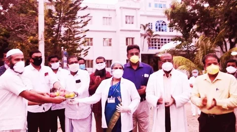 கொரோனா தொற்றிலிருந்து நலமானவர் வீட்டுக்கு திரும்பினார்