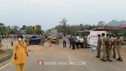கேரள எல்லையில் சாலையில் சோதனை