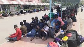 ஊரடங்கில் மக்கள்