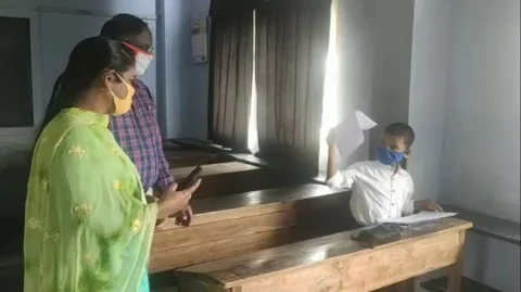 தனியார் பள்ளி