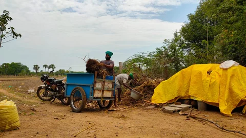 குப்பைகளை அள்ள சுமை வண்டி