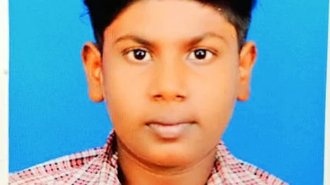 உயிரிழந்த சதீஷ்குமார்