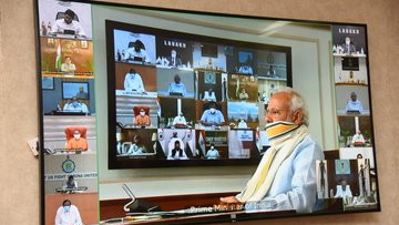 பிரதமர் மோடி மற்றும் முதல்வர்கள்