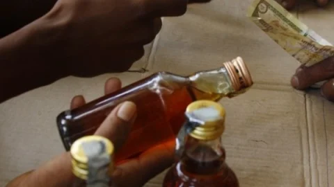 டாஸ்மாக் மது