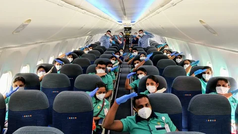 துபாய் செல்லும் செவிலியர்கள்