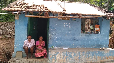 சின்னுசாமி, பார்வதி தம்பதி