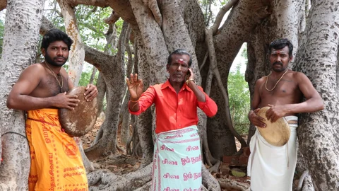 கணியான் கலைஞர்க
ள்
