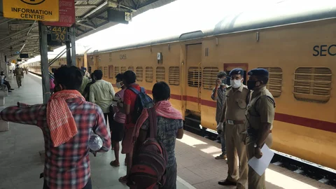வெளி மாநிலத்தவர்கள்