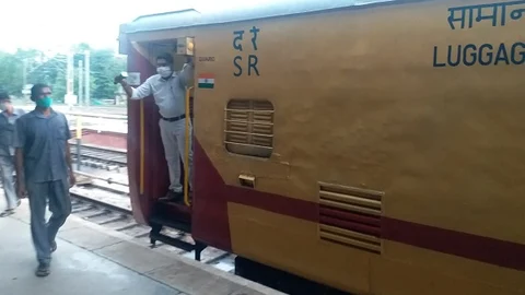 ஜார்க்கண்ட் செல்லும் சிறப்பு ரயில்