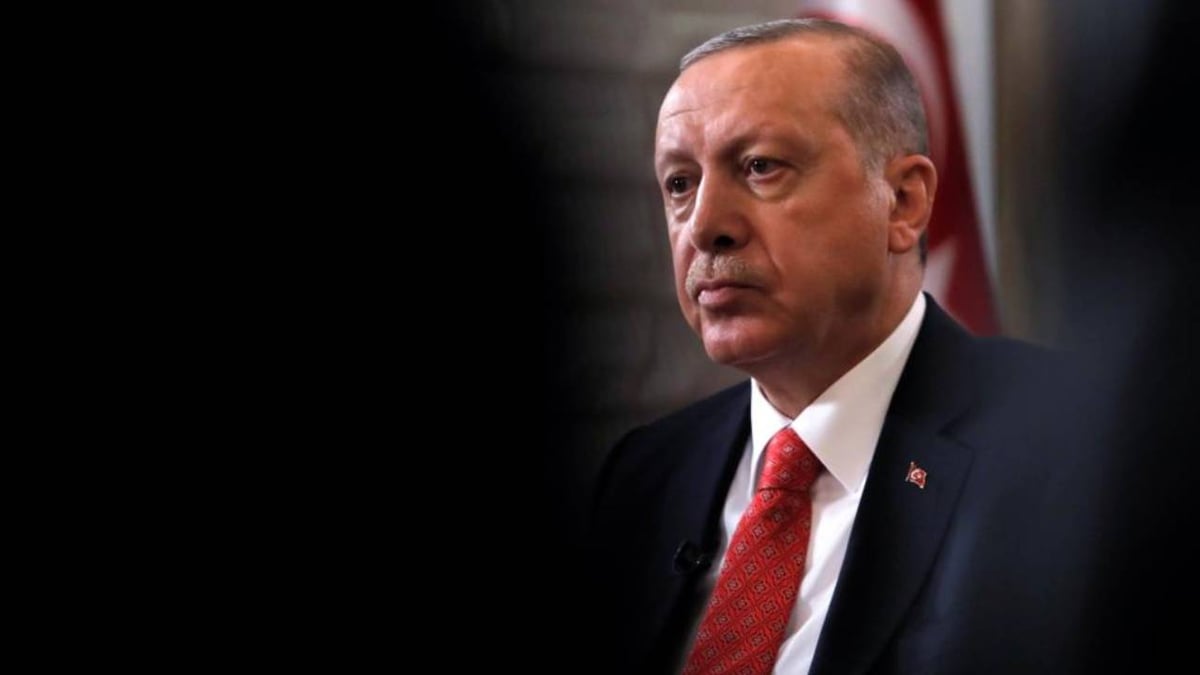 سياسي تركي: أردوغان يعجز عن السير في الشوارع وسط المواطنين