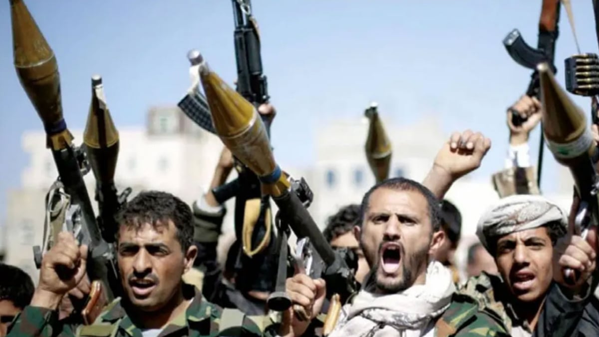 الولايات المتحدة تفرض عقوبات على قياديين من ميليشيات الحوثي الإرهابية