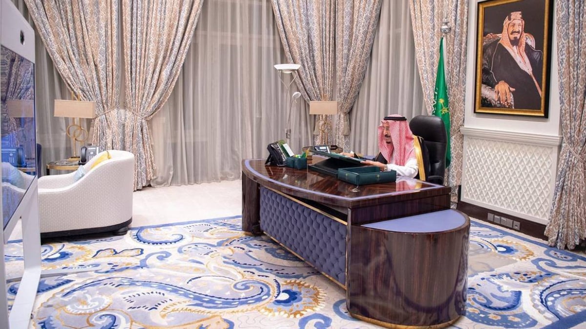 مجلس الوزراء: على المواطنين والمقيمين ضرورة مواصلة الالتزام بالتدابير الاحترازية