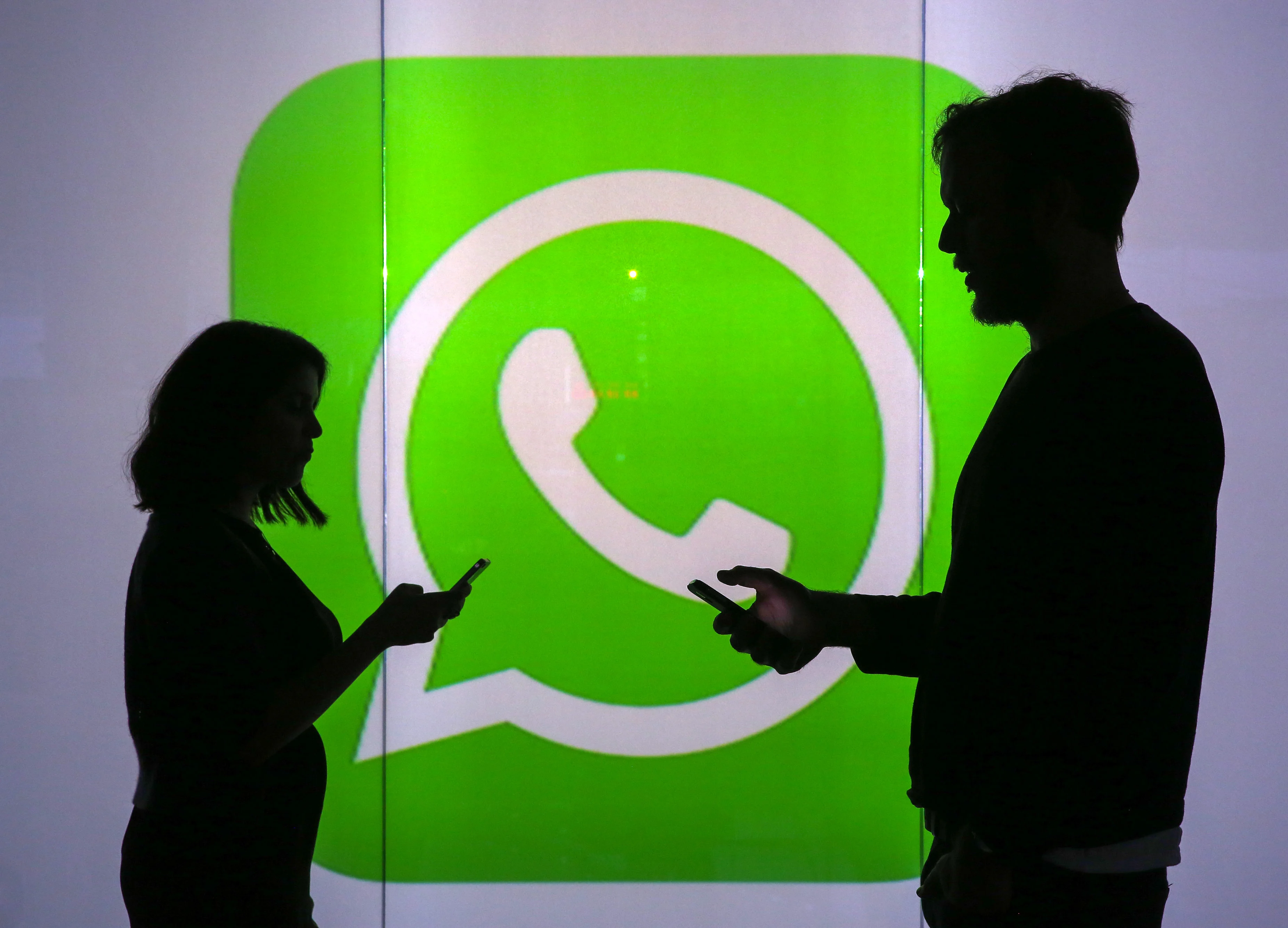 No WhatsApp For Your Smartphone Next Year? Here Are Your Options