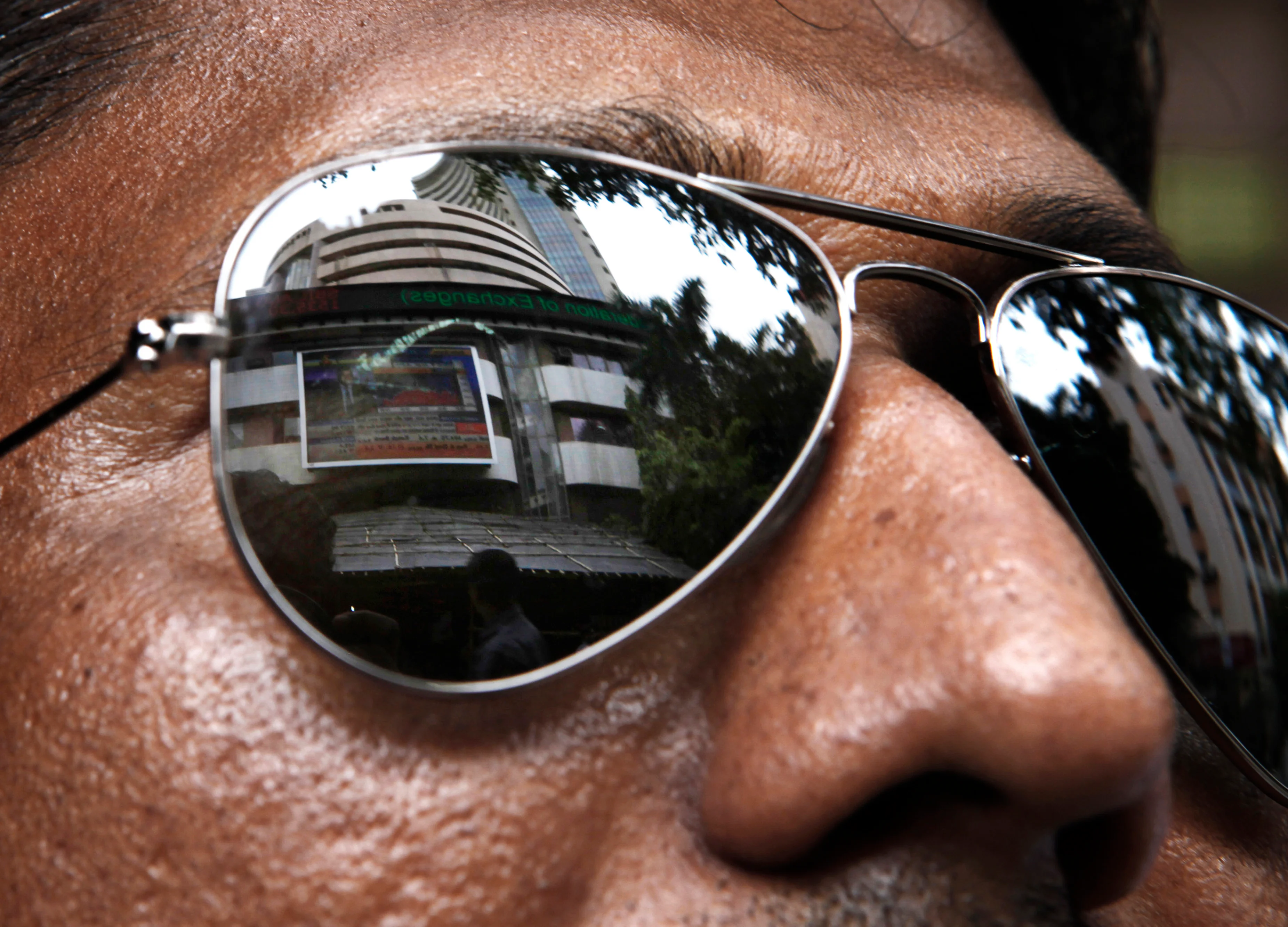 Stocks Radar: Avenue Supermarts, HCL Tech, Indiabulls Housing, IRB Infra, Tata Steel