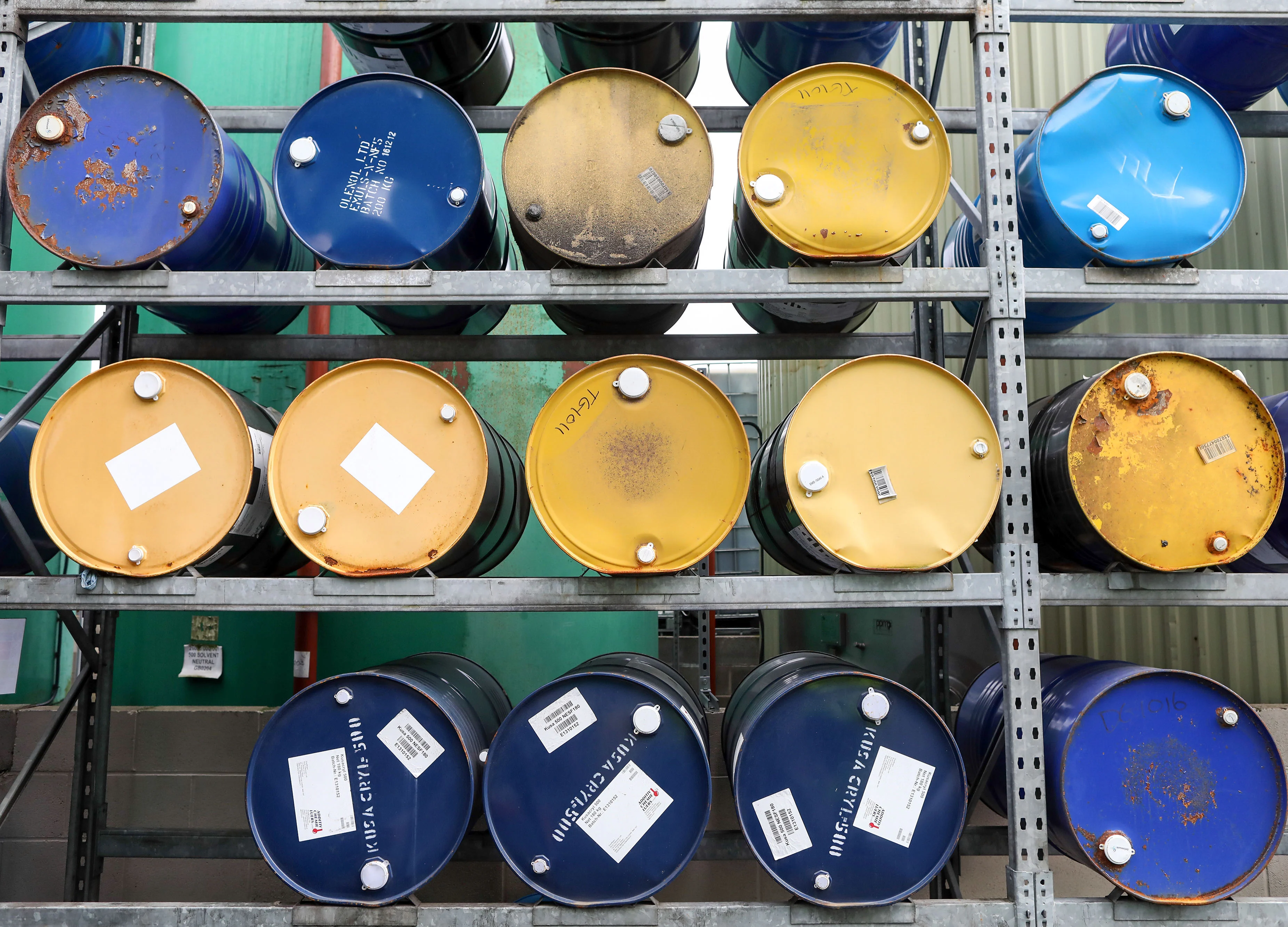 OPEC+ May Consider Oil Cuts as Price Drops on Risk of Surplus