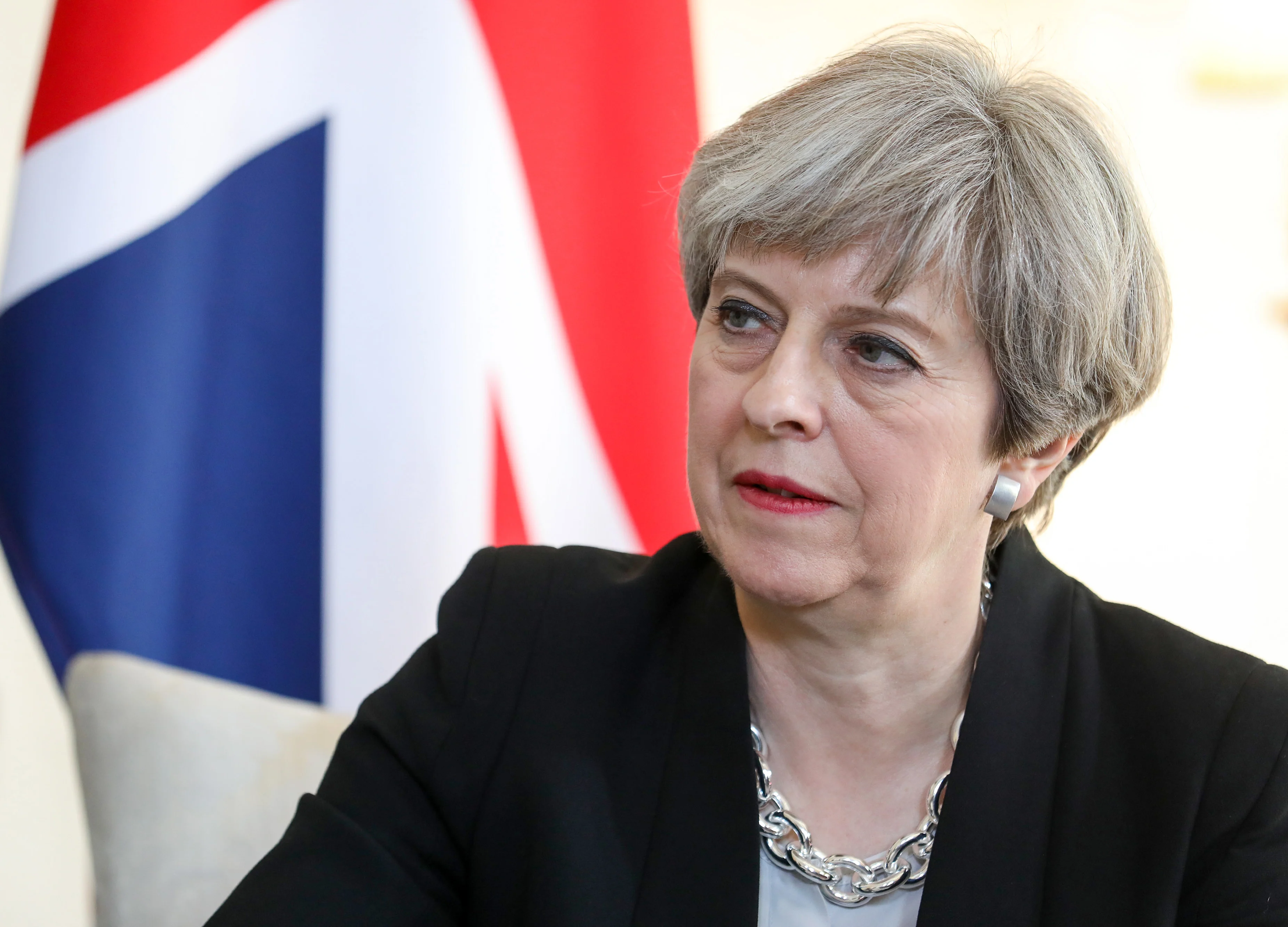 May Tells Putin to Hand Over Salisbury Poisoning Suspects