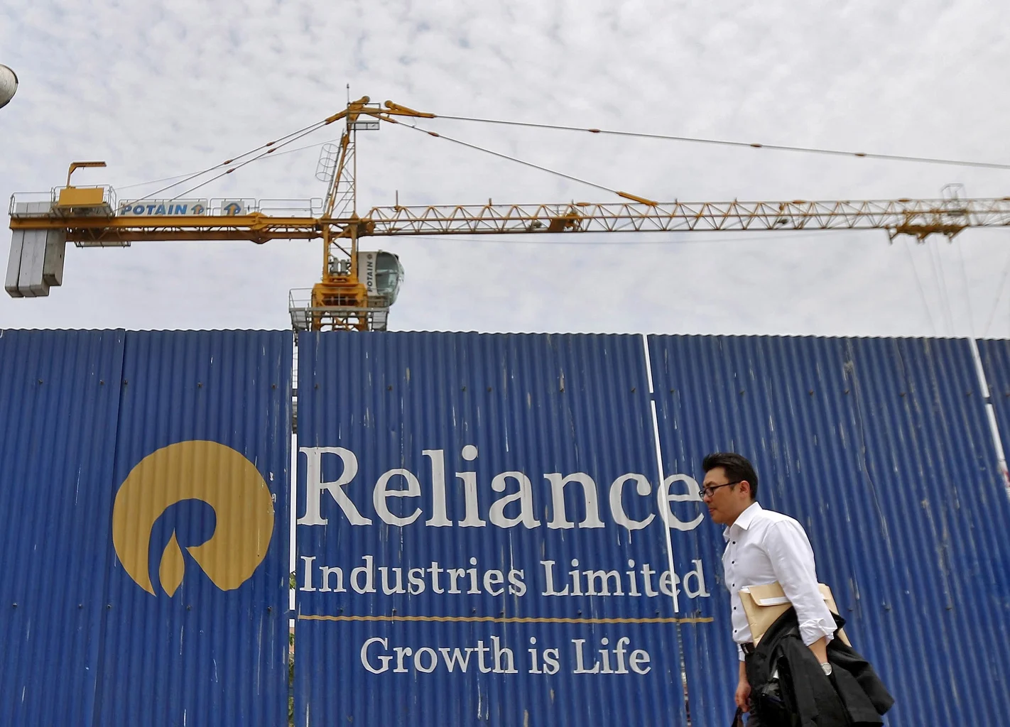 Reliance Industries’ Q3 Earnings Preview: In Charts