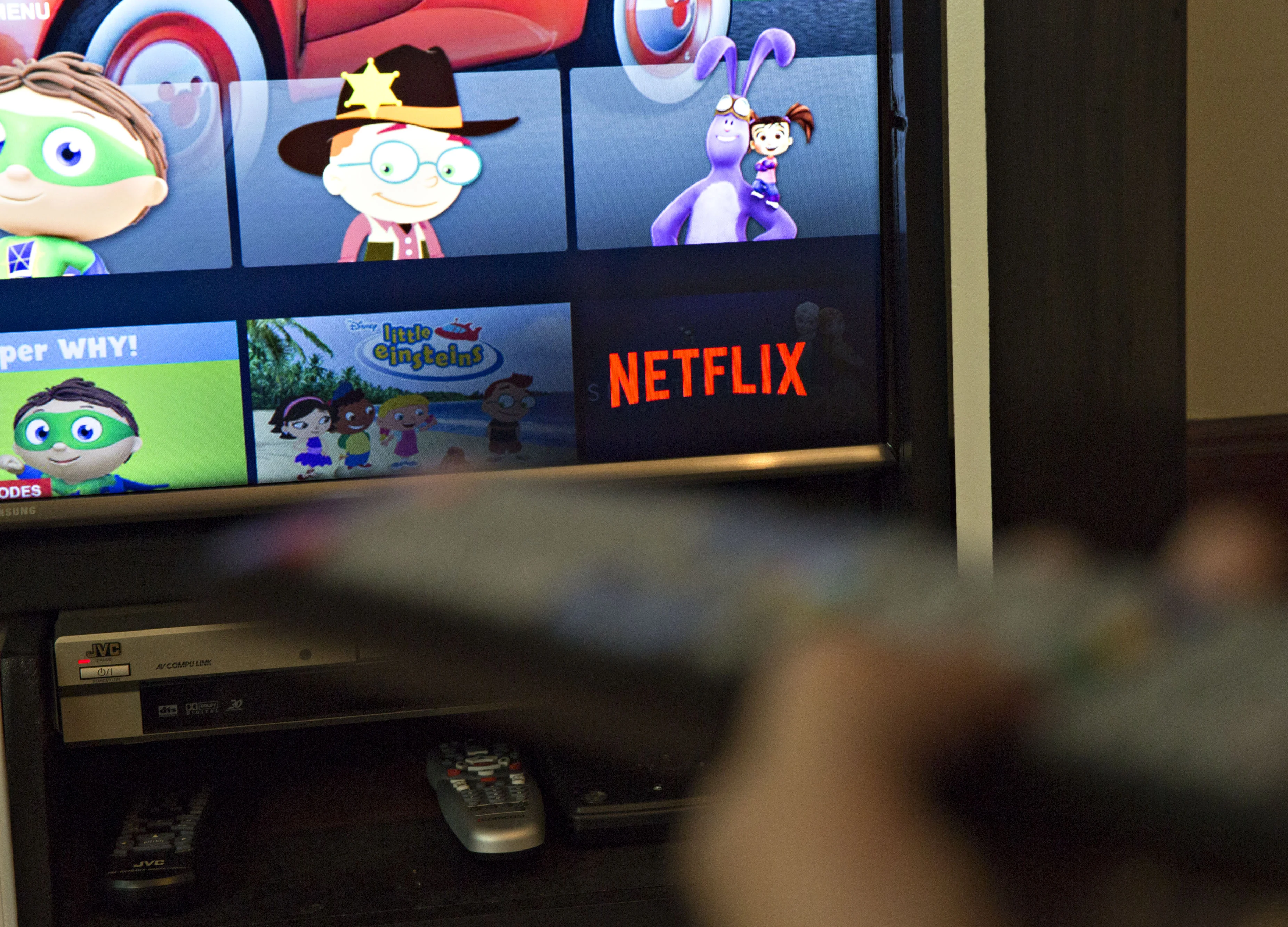 Self Regulation Or Self Censorship? Netflix, Hotstar, Voot...Sign Code