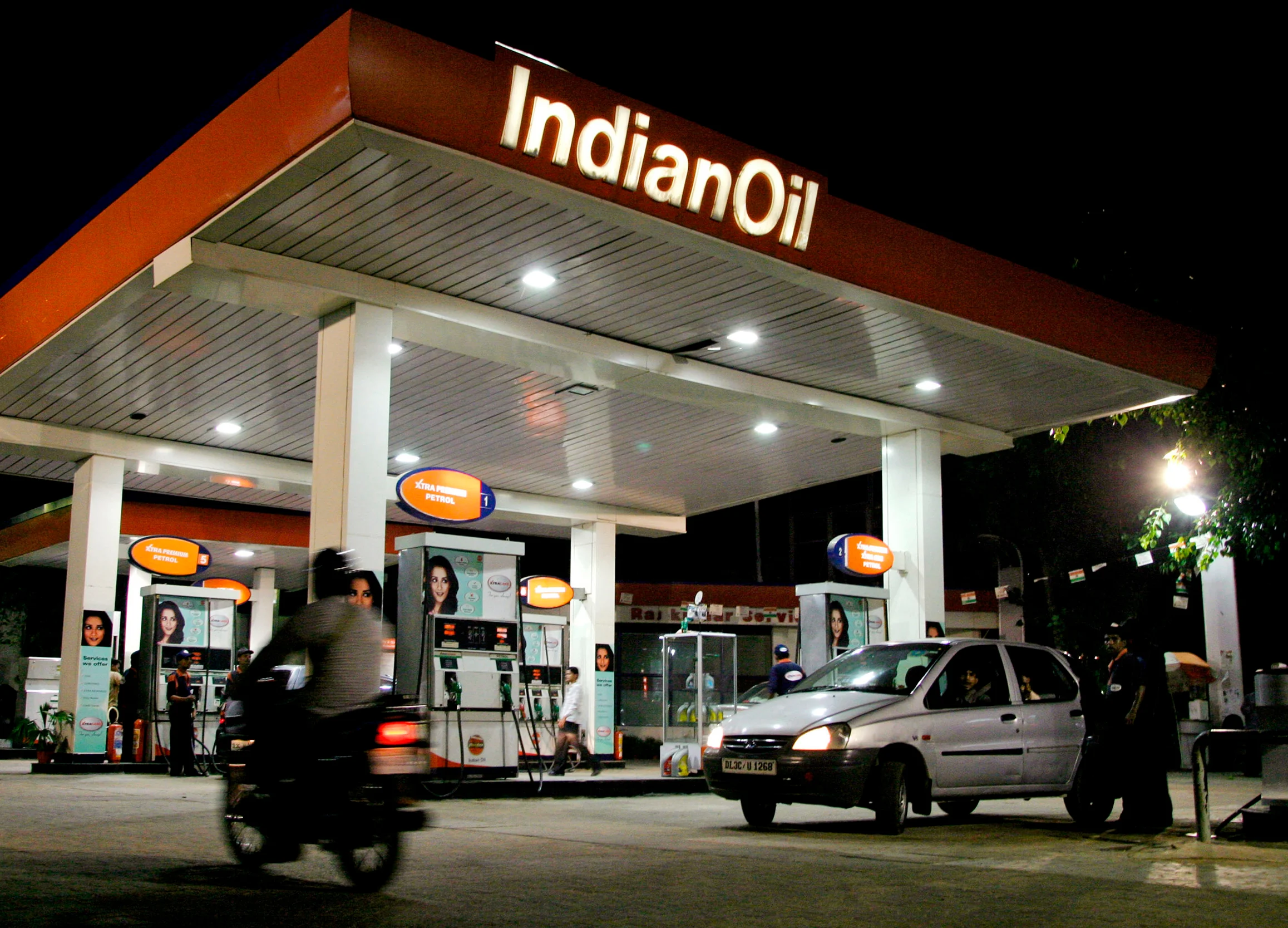 Fuel Price Cut To Squeeze Oil Marketers’ Margins