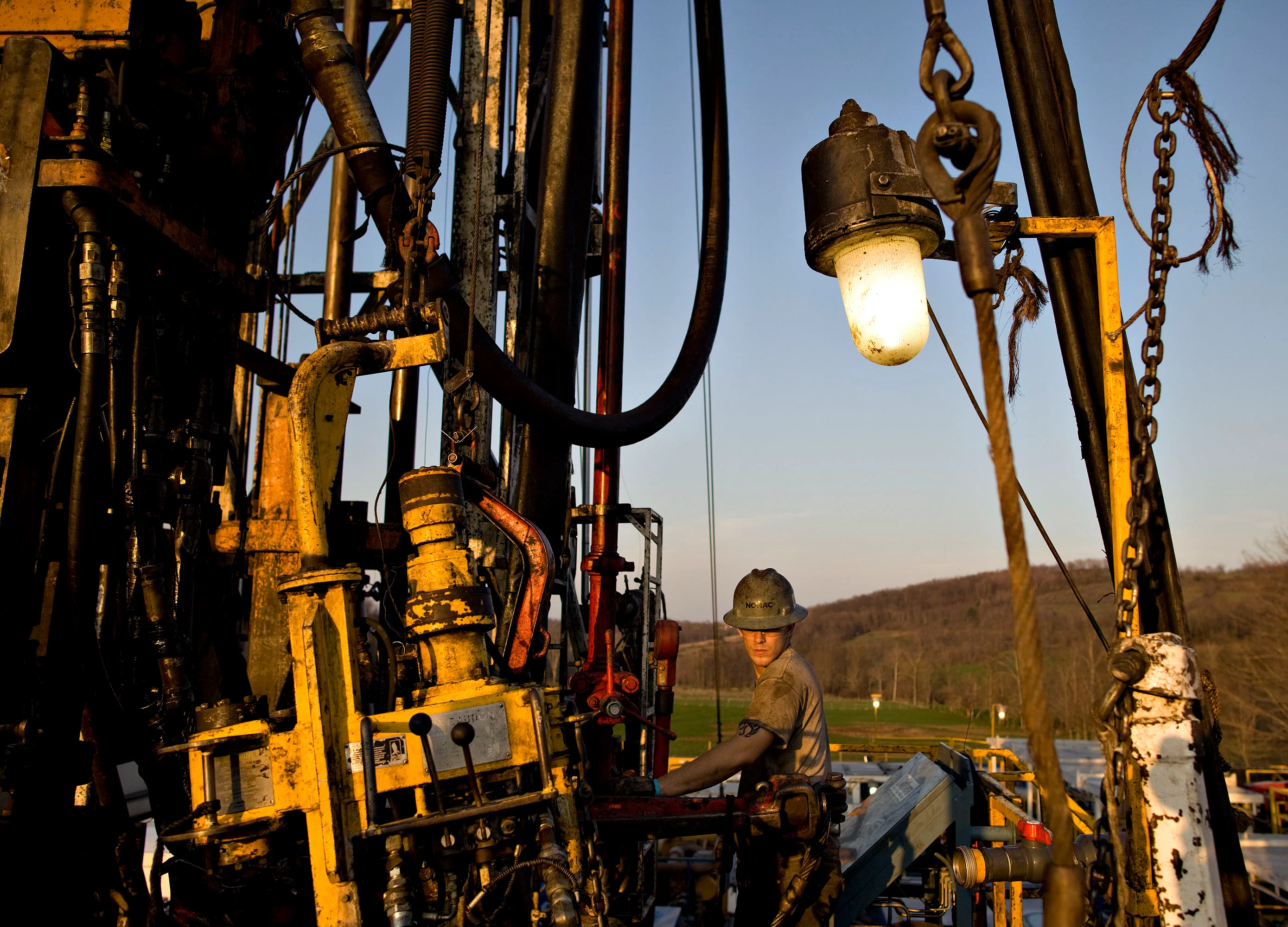 OPEC Clash With U.S. for Oil Supremacy Near Day of Reckoning