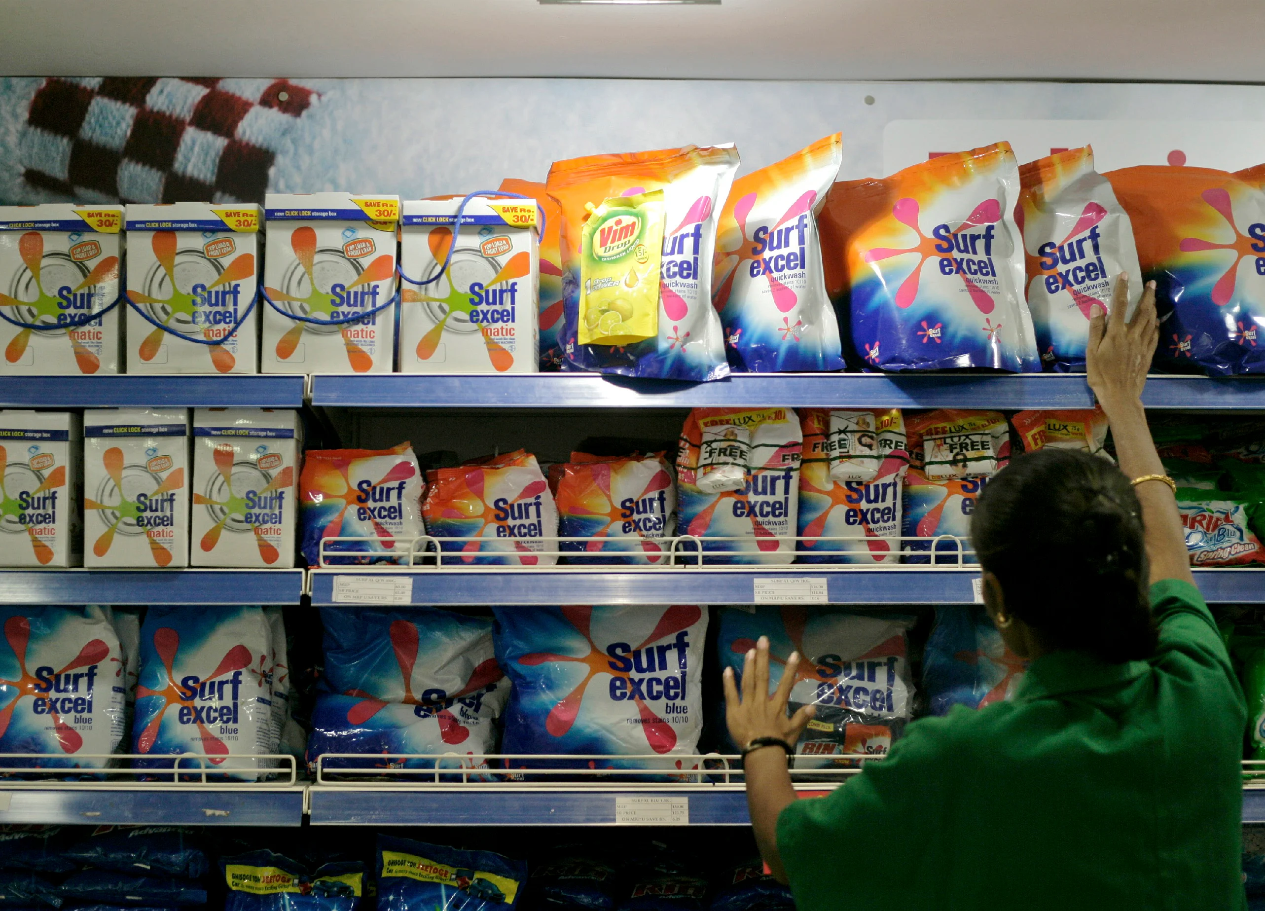 Lower Corporate Tax Rate Boosts HUL’s Q2 Profit