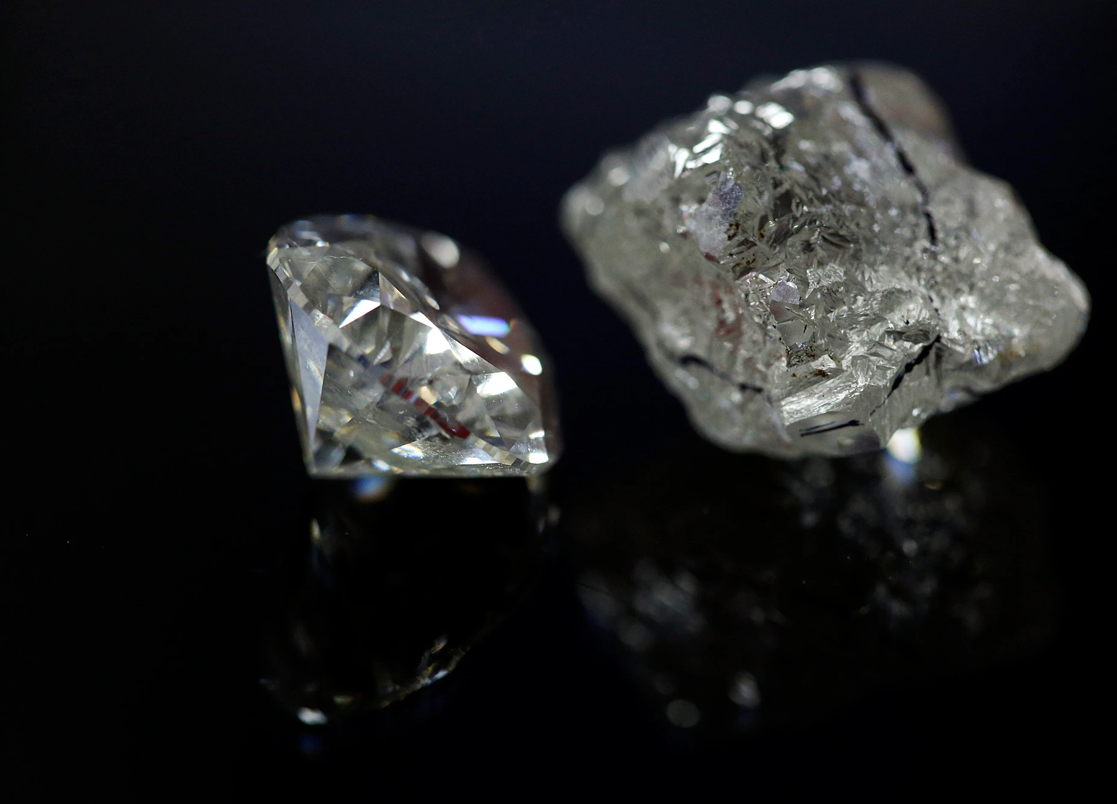 De Beers Posts Lowest Profit Since End of Diamond Monopoly