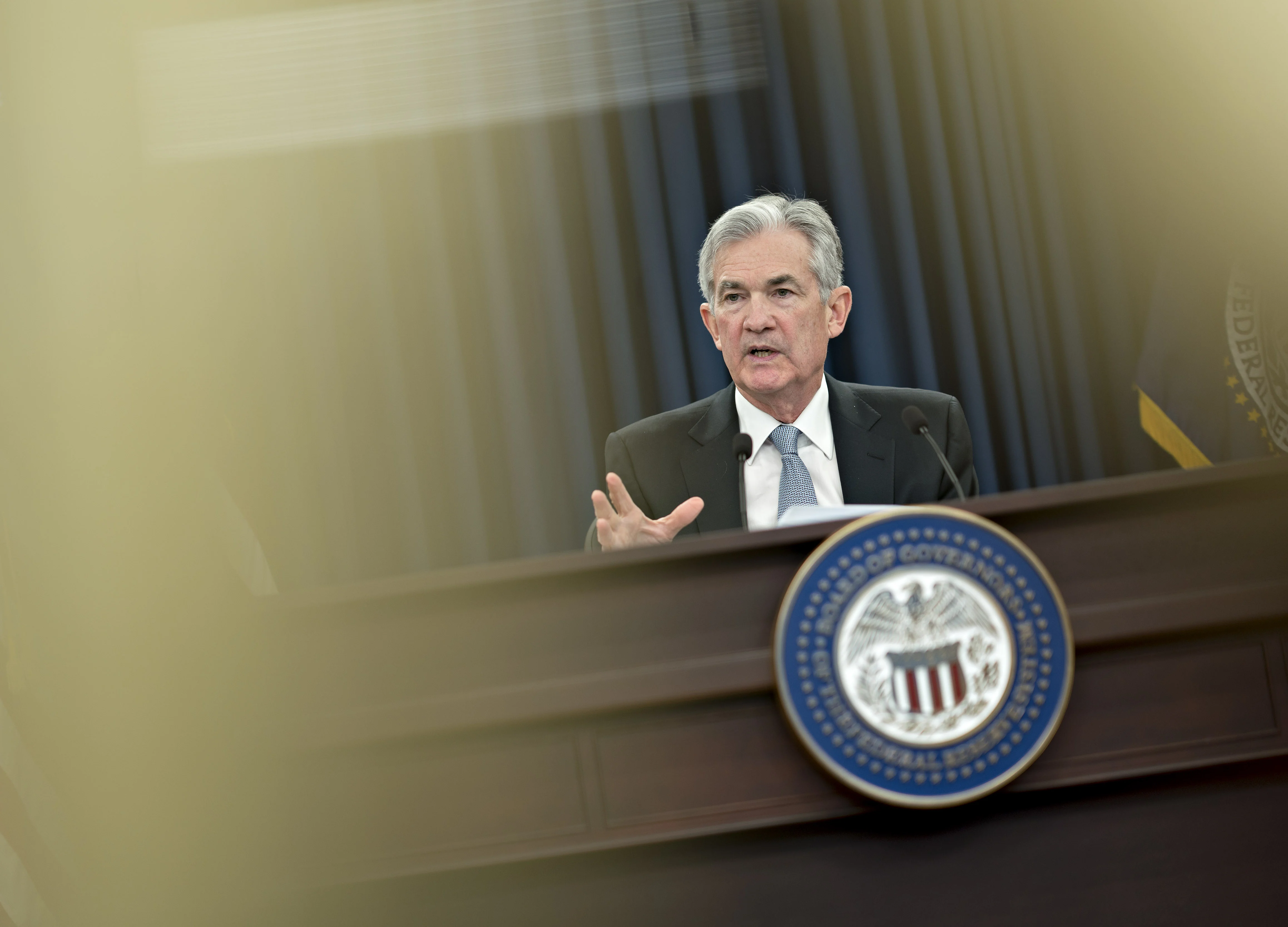 Fed's Powell Leads Global Call for Central Bank Independence