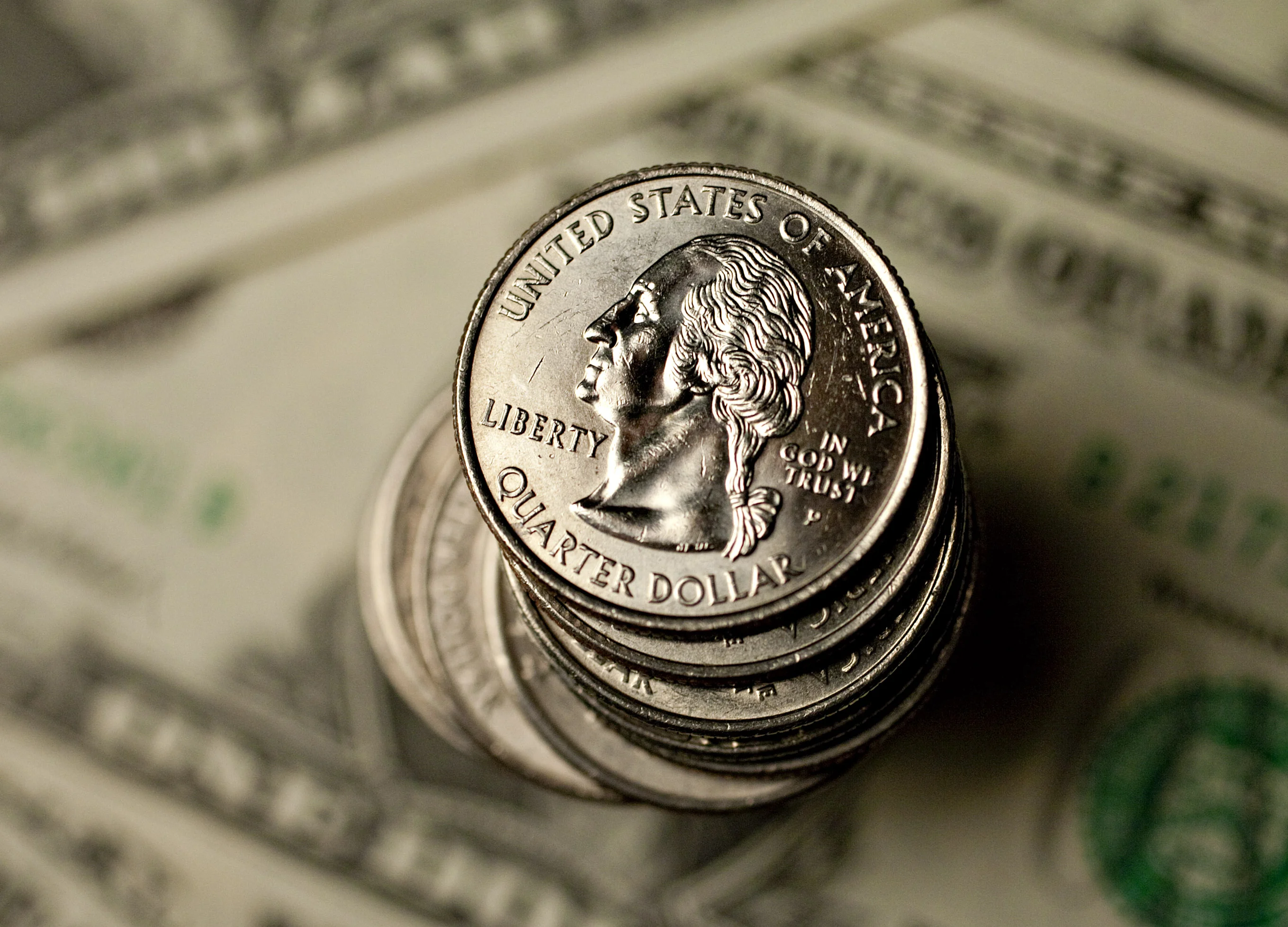 Bond Traders’ Confidence in Fed Rate Path Crumbles Amid Turmoil