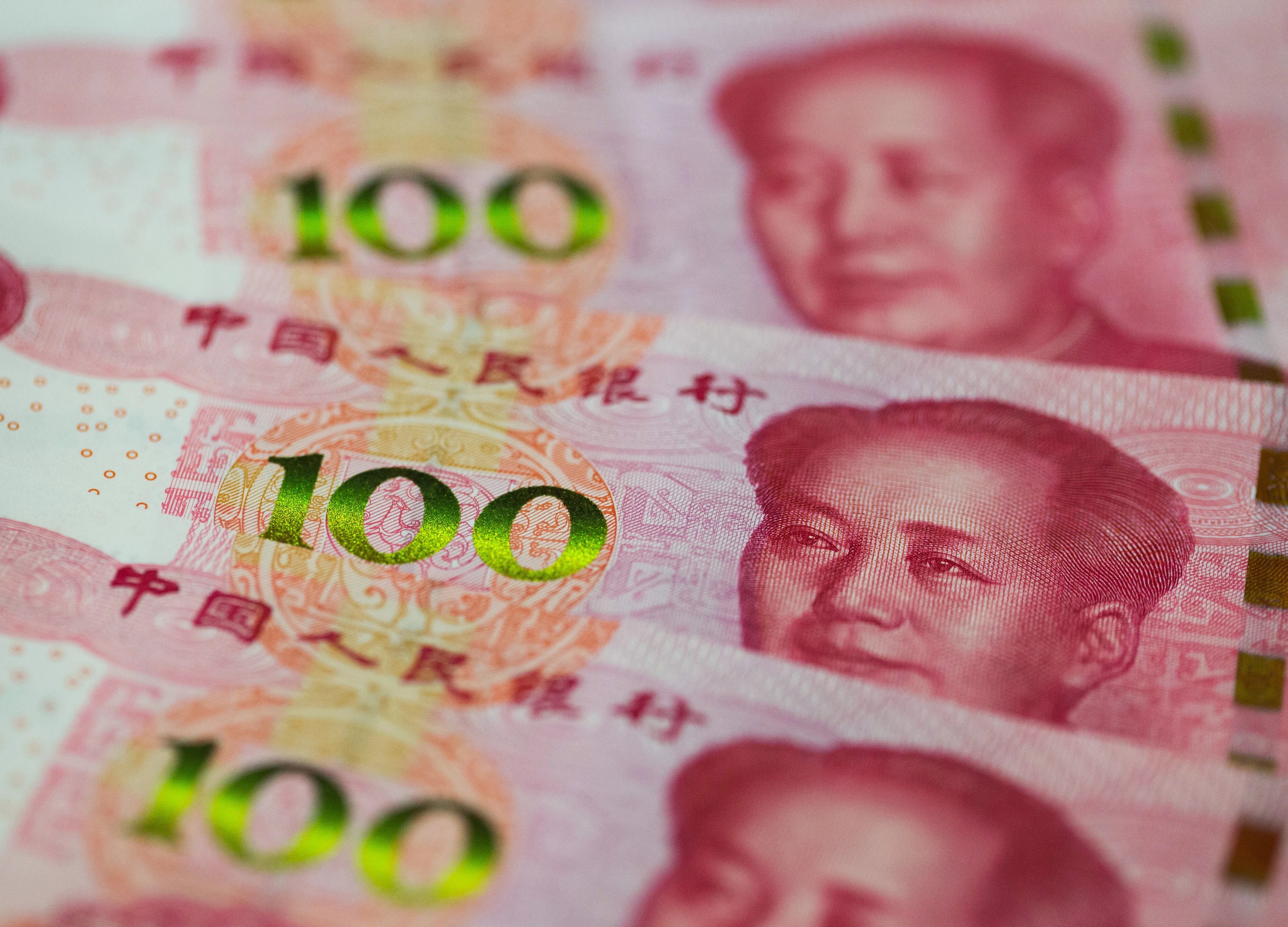 Yuan's Rapid Selloff Puts China's Market-Anchor Role in Danger