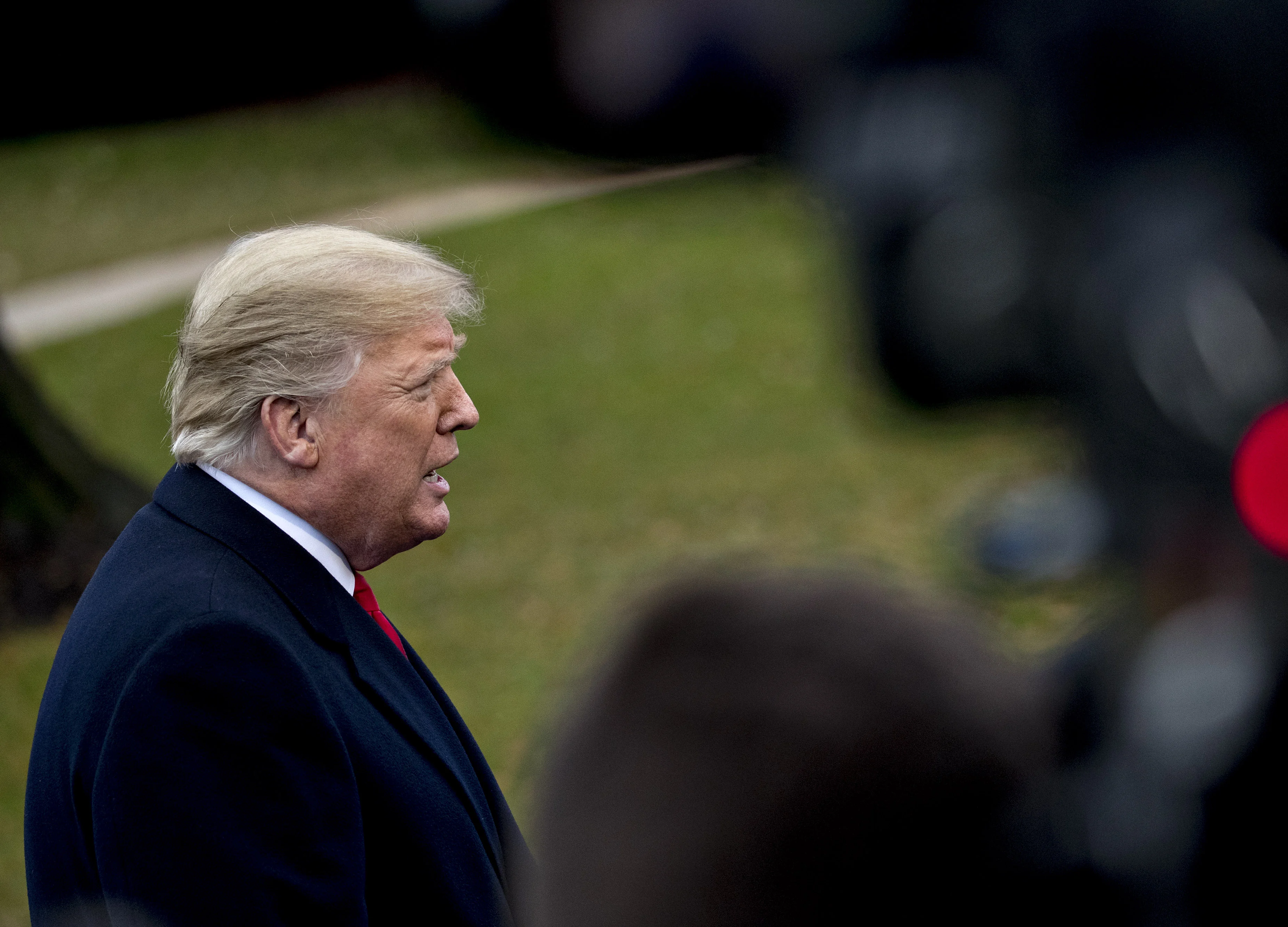 Trump Signals U.S. Likely to Go Ahead With China Tariff Increase