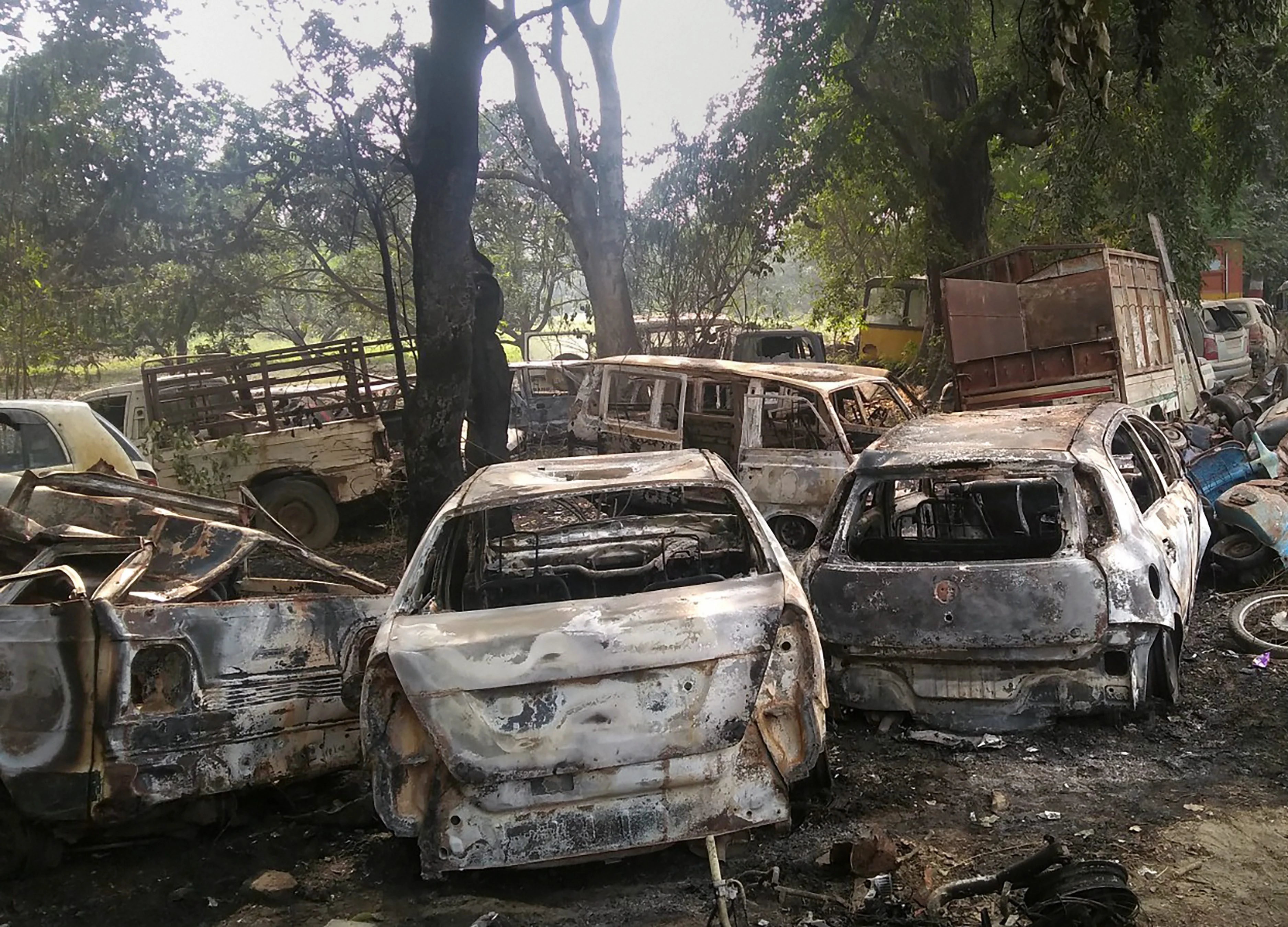 Indian Cop Killed by ‘Cow Vigilantes’ as Hindu Nationalists Riot