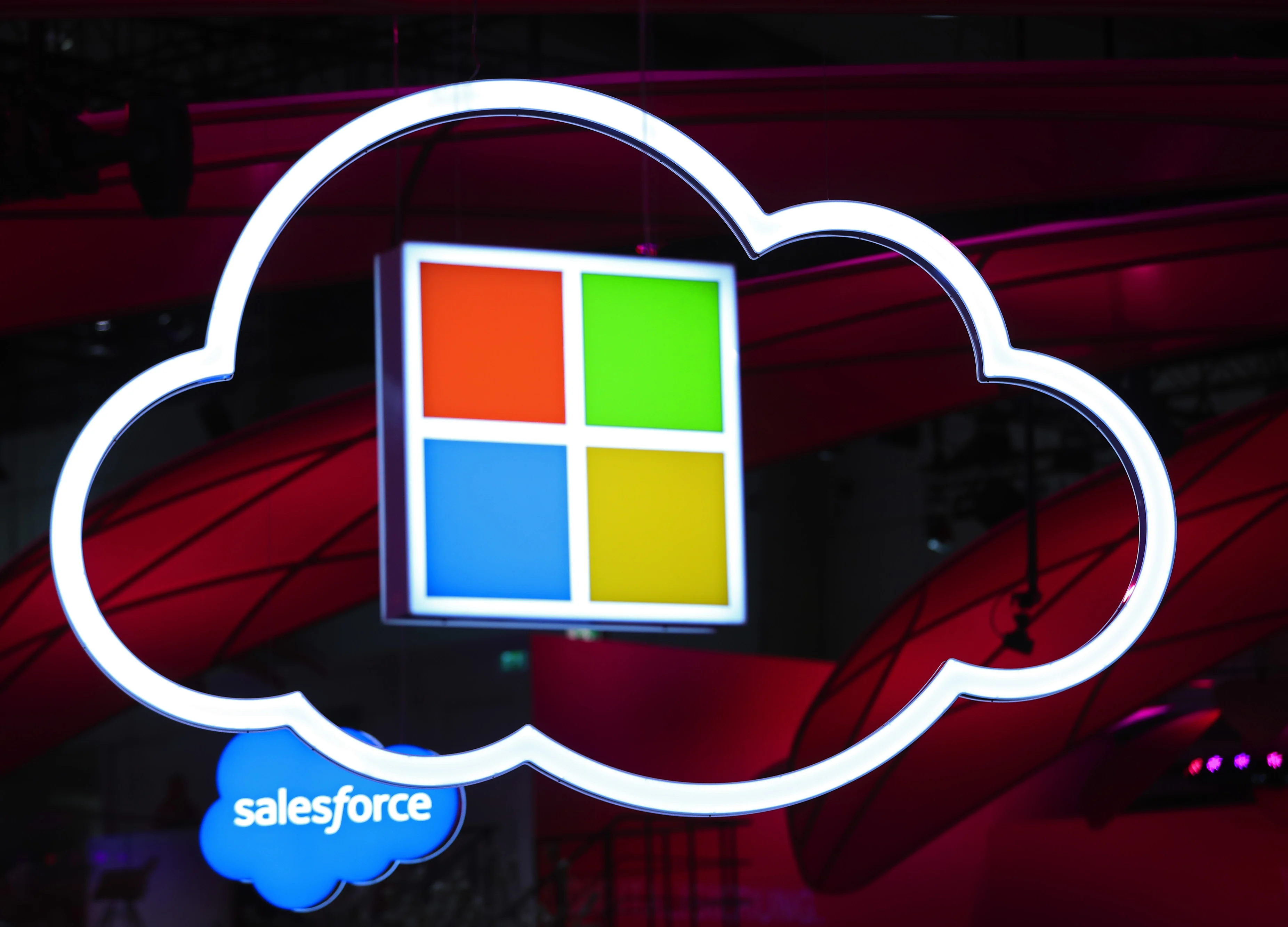 Microsoft Is Still Rattled Over U.S. ‘Sneak-and-Peek’ Searches