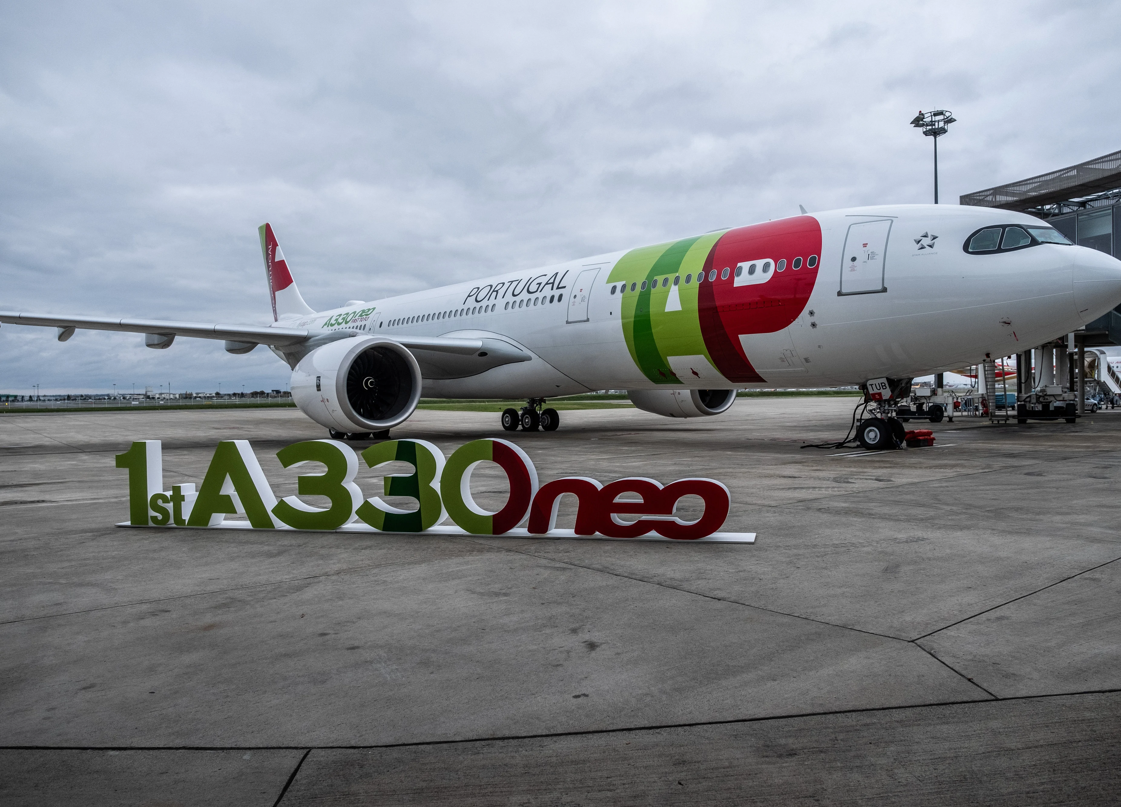 Airbus Said to Consider Making Newest Jet in China to Win Orders