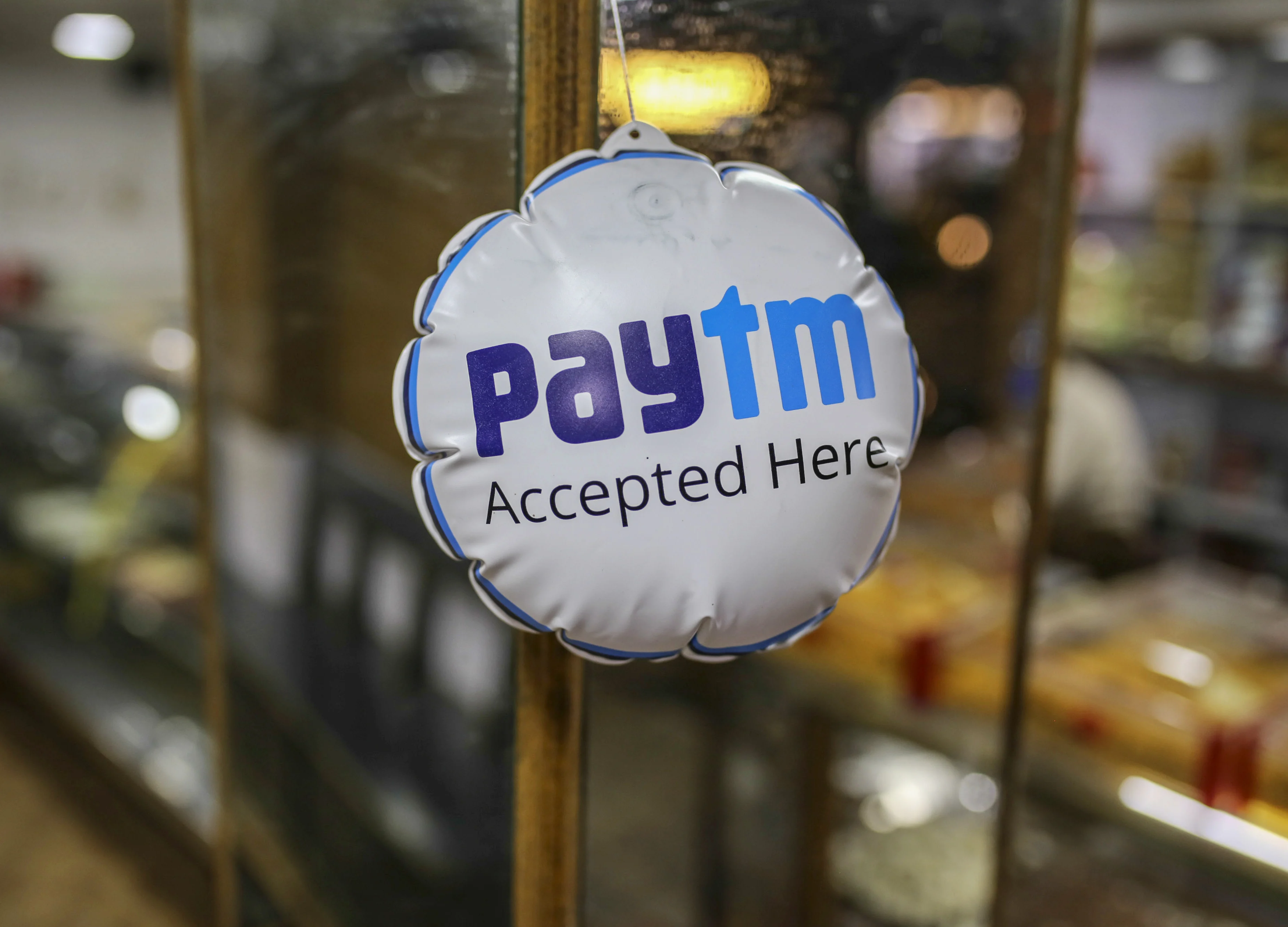 Alibaba-Backed Paytm Wants to Cash in on Amazon's India Distress