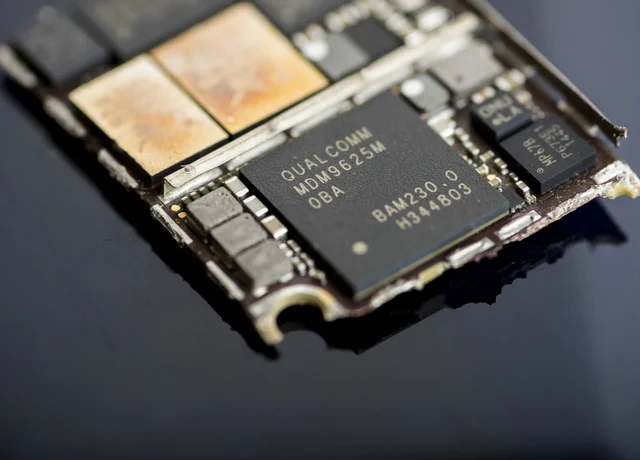 Apple Qual m Face Decisive Trial in Global Chips Brawl
