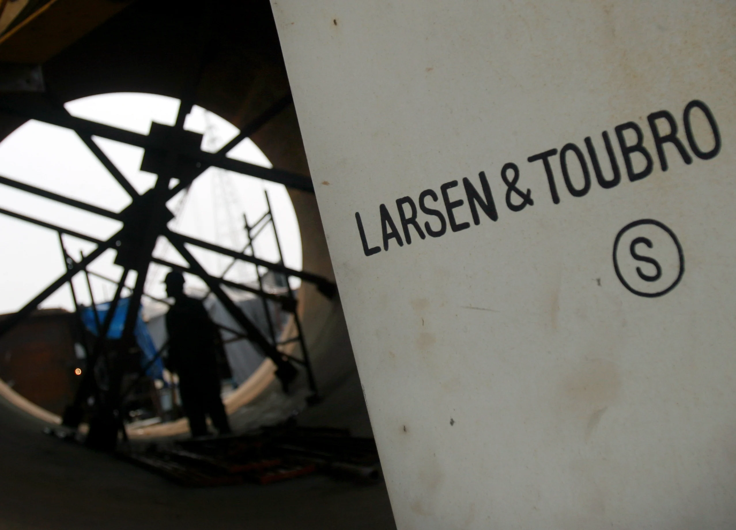 L&T Gets Highest Quarterly Orders; Beats Annual Forecast