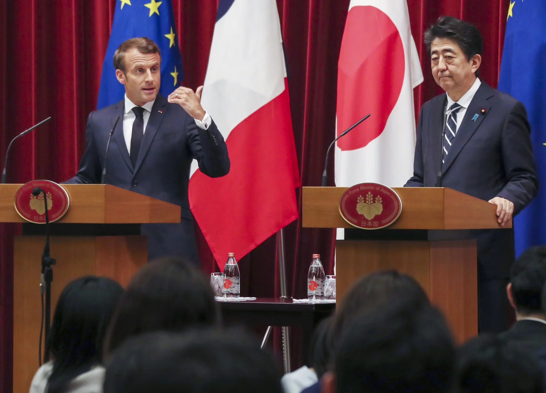 France's Macron Rules Out Change in Renault-Nissan Stakes