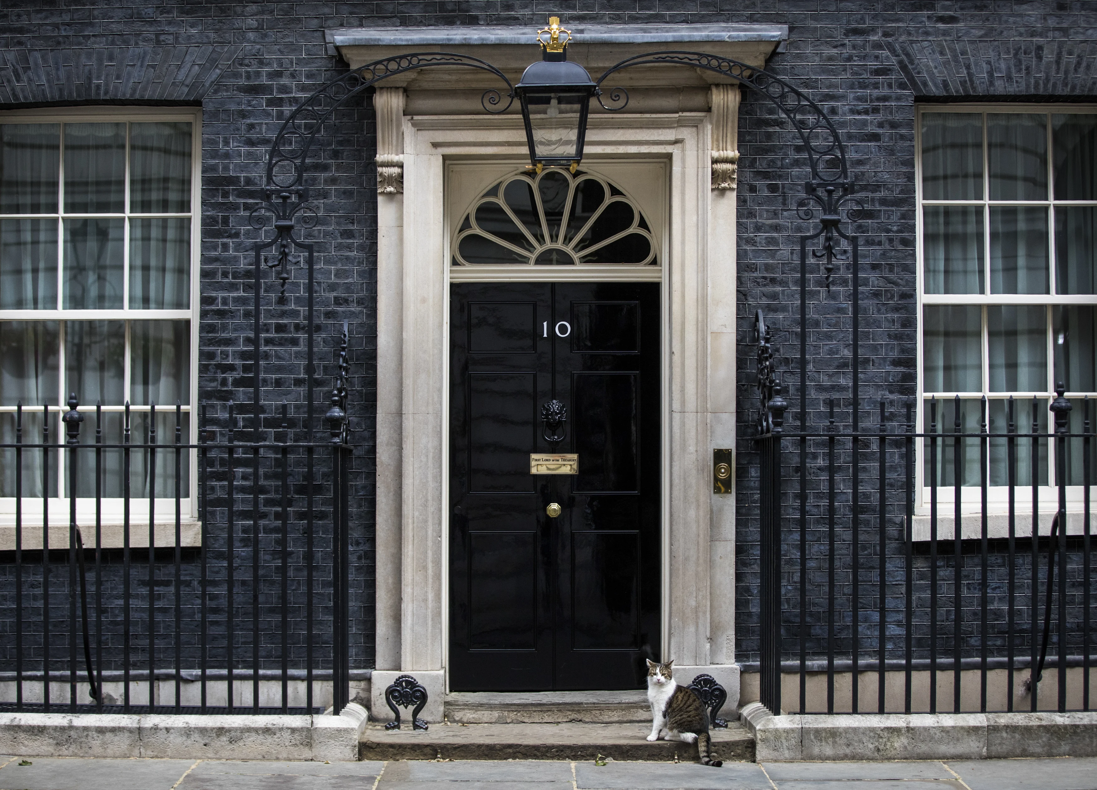 How the Two Tory Rivals for PM Reckon They Can Fix Brexit