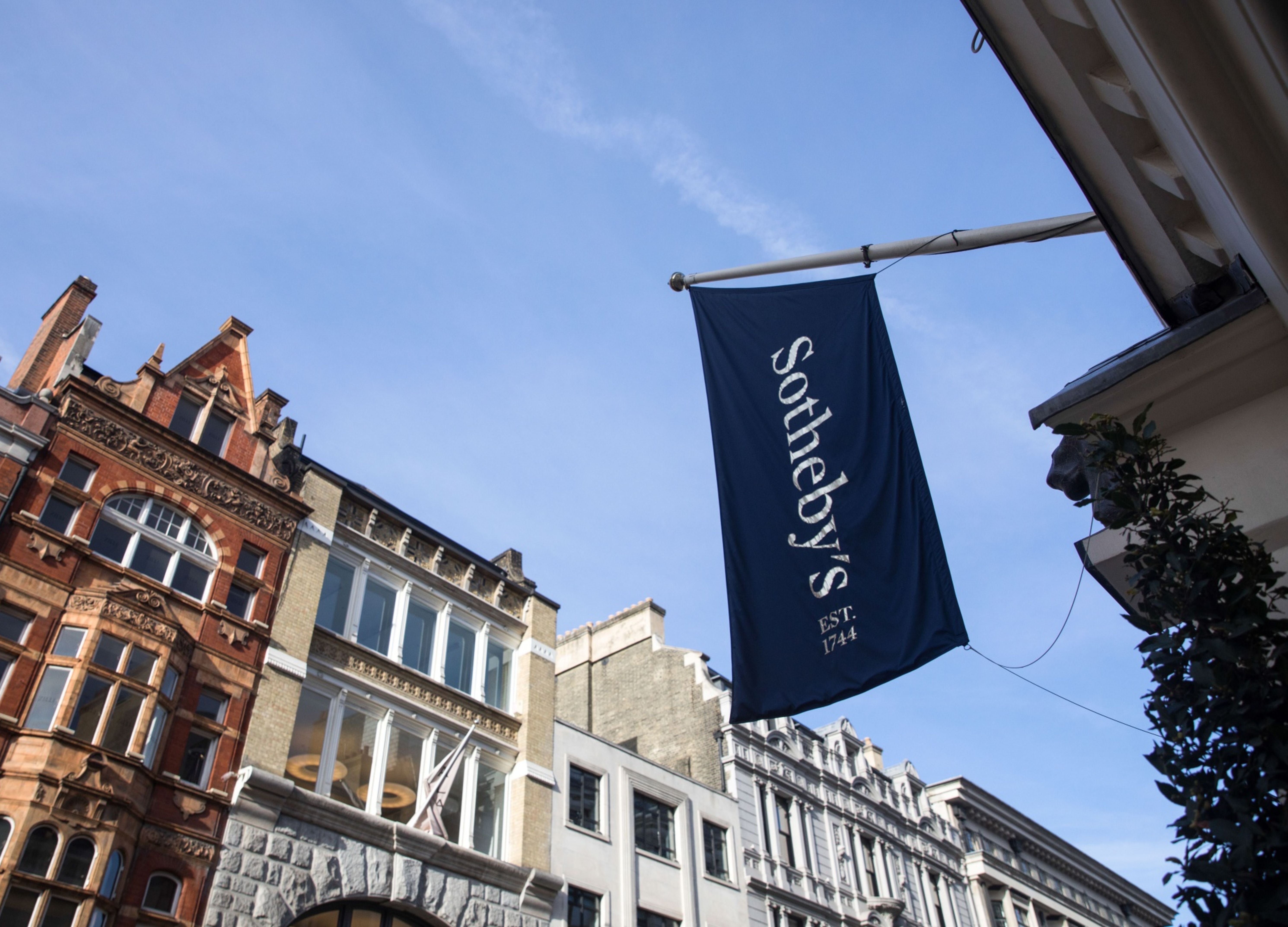 Sotheby’s Investors Sue to Block $2.7 Billion BidFair Offer