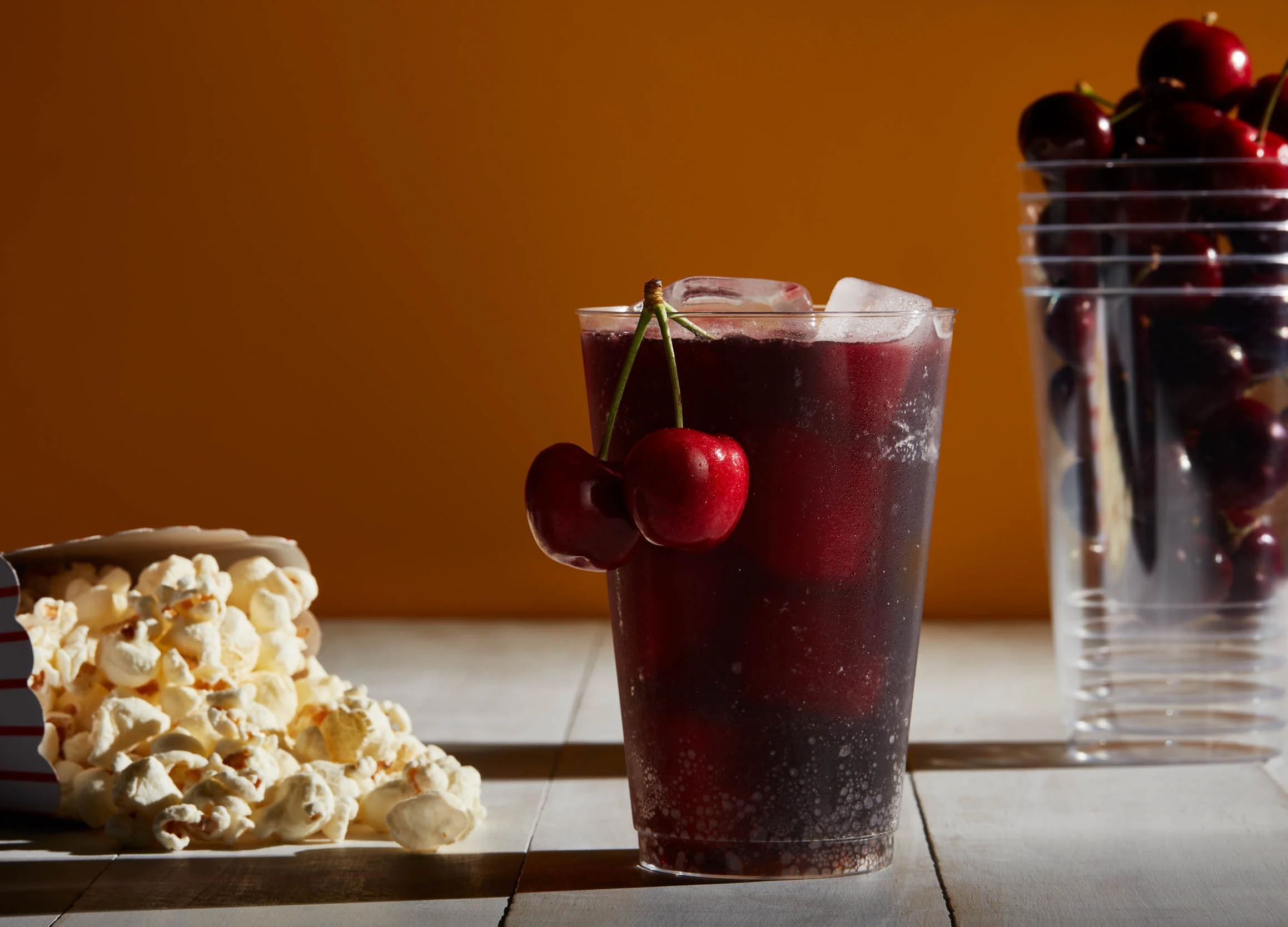 For a Drink in the Park, Mix Red Wine With Coca-Cola. Seriously