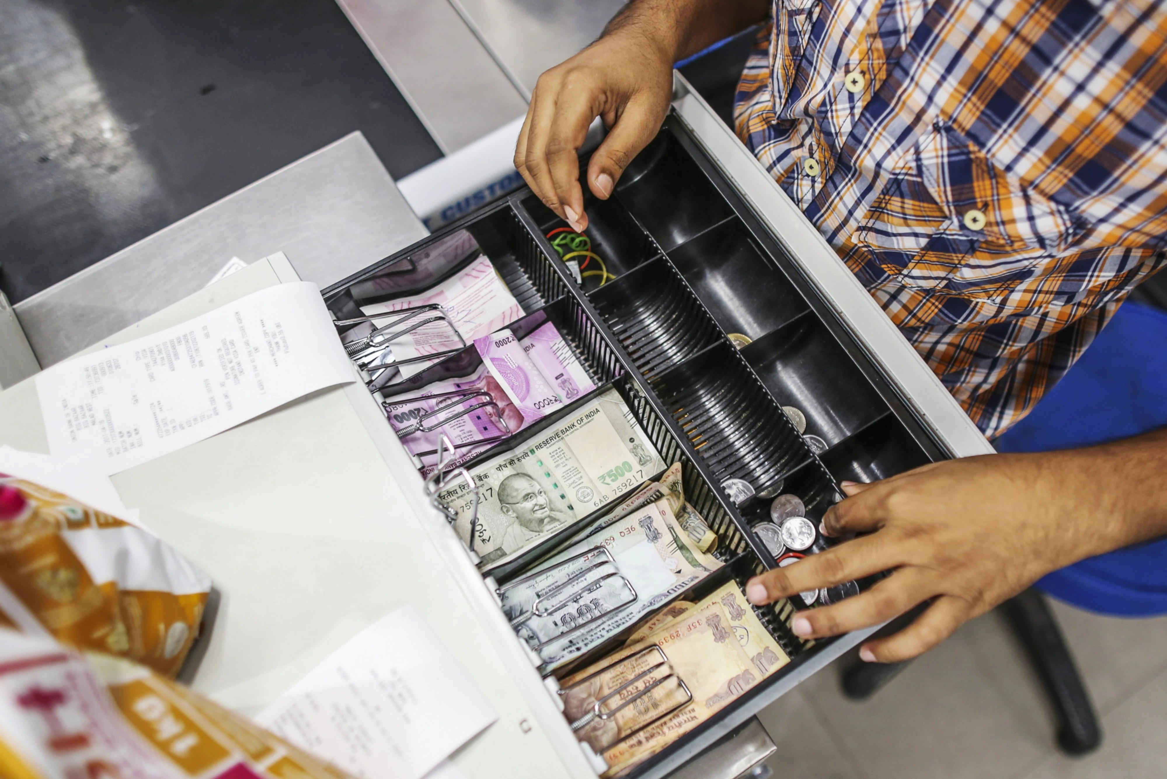 Spandana Sphoorty Financial IPO Subscribed 1.05 Times At Close
