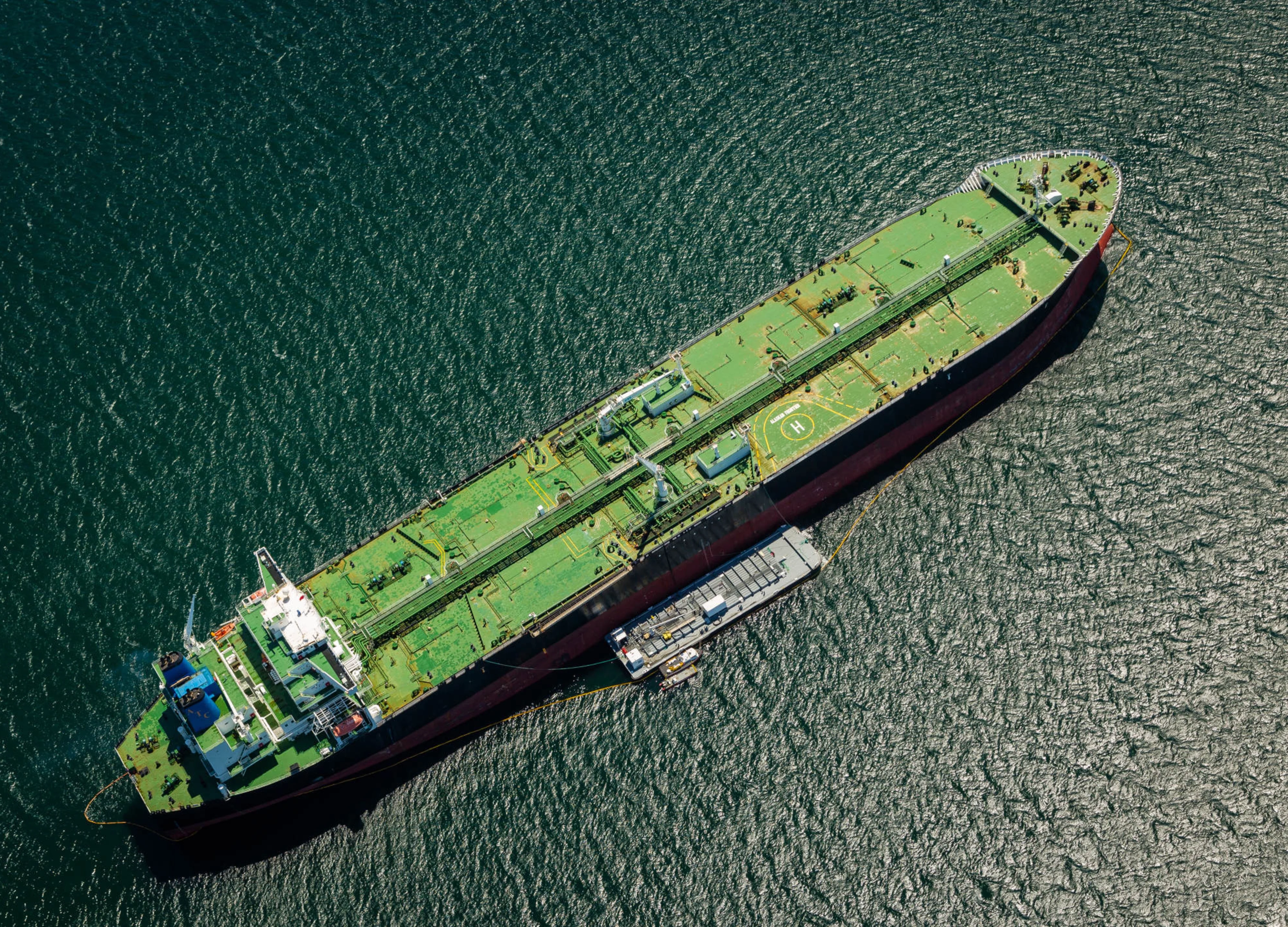 Saudis Are Discussing Options With Producers to Halt Oil’s Slide