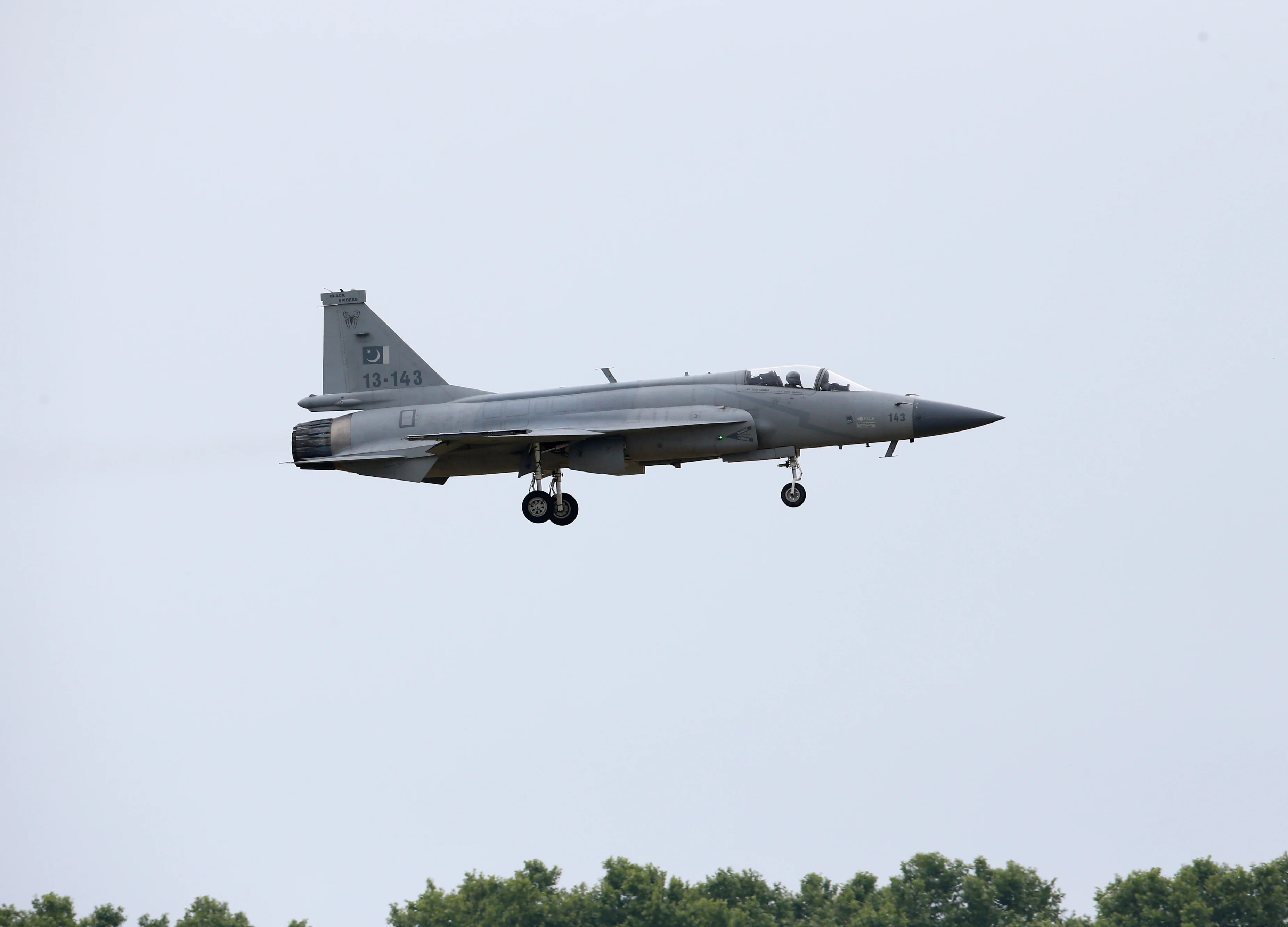 Pakistan Closes Three Aviation Routes Over Karachi