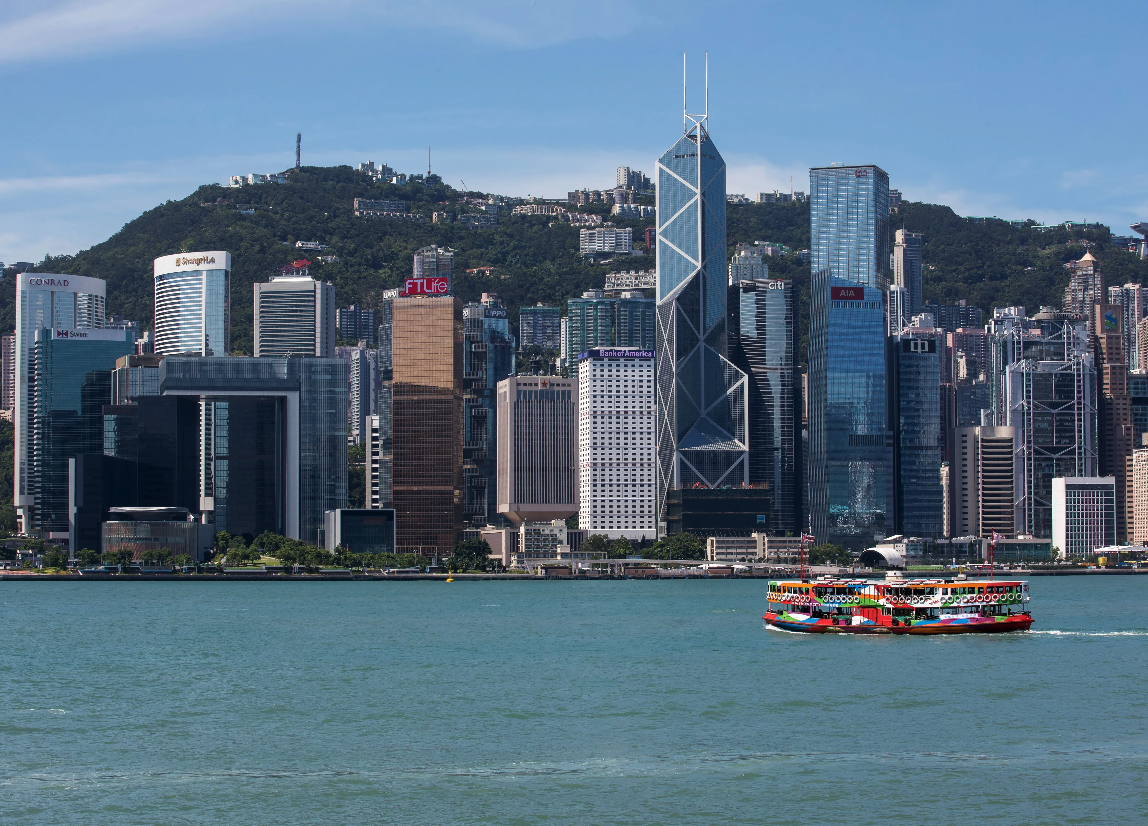 From Global Heroes to Rates Near Zero, Rock-Star Economies Flop