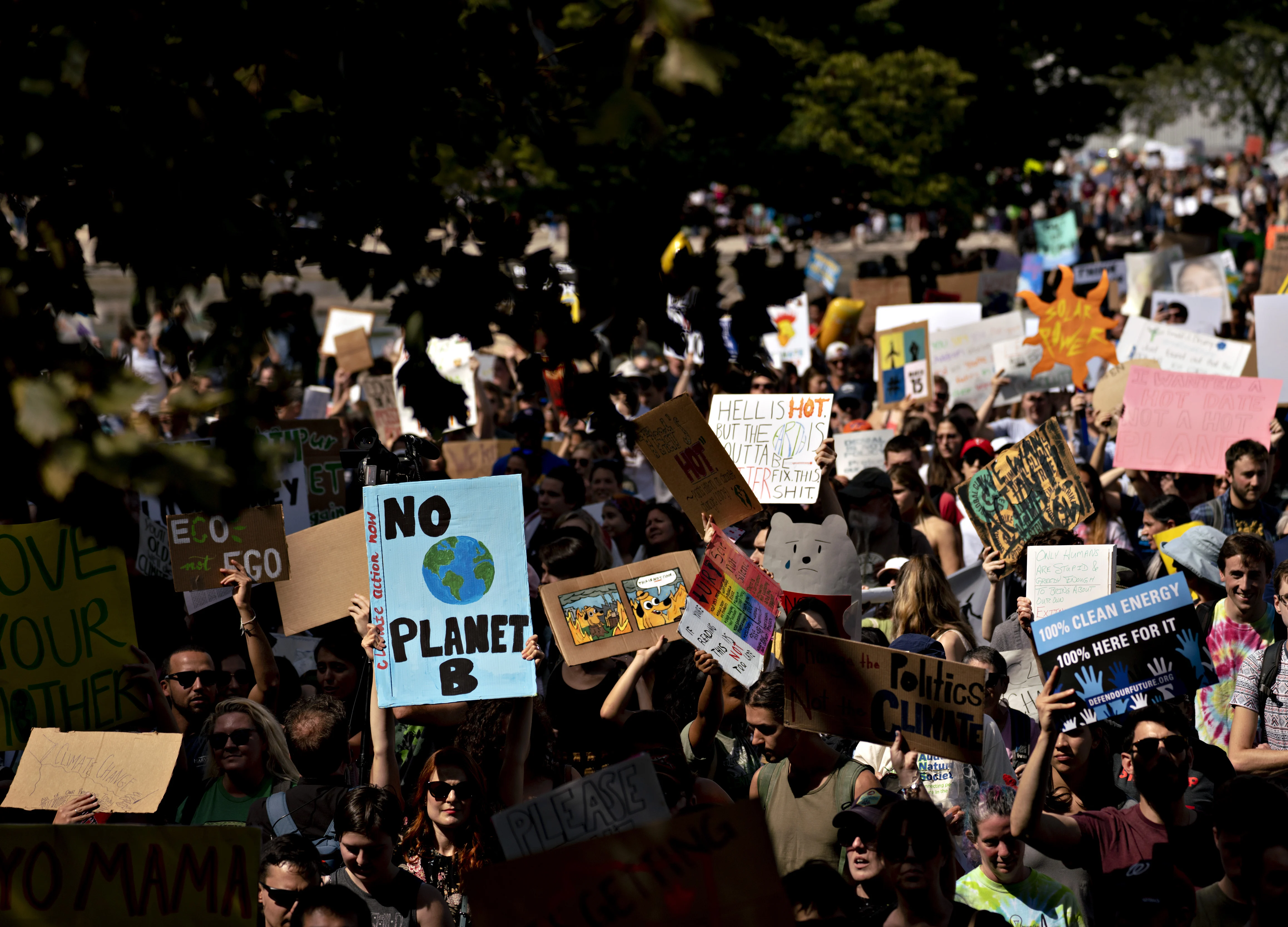 UN Chief Urges Action To Make Earth Carbon Neutral By 2050